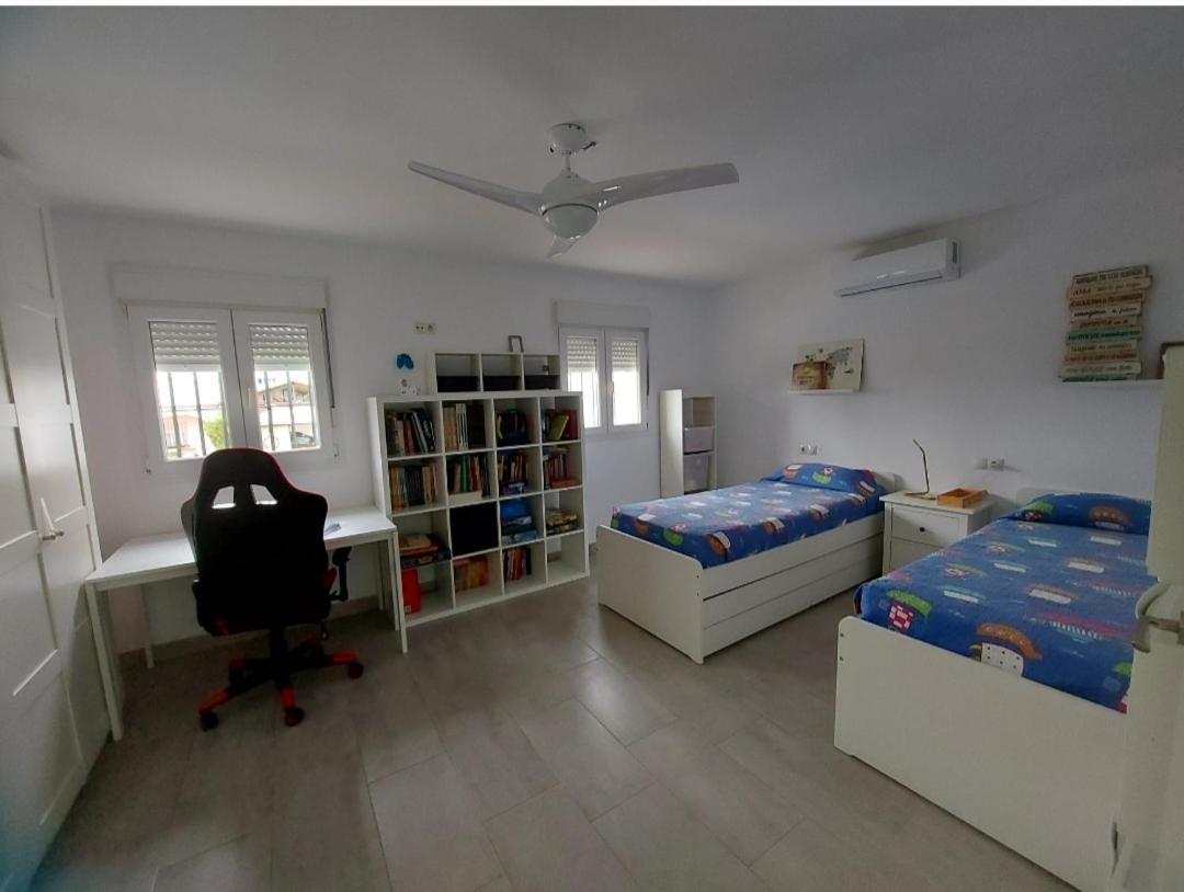 Casa Turquesa Valencina de la Concepción Exterior foto